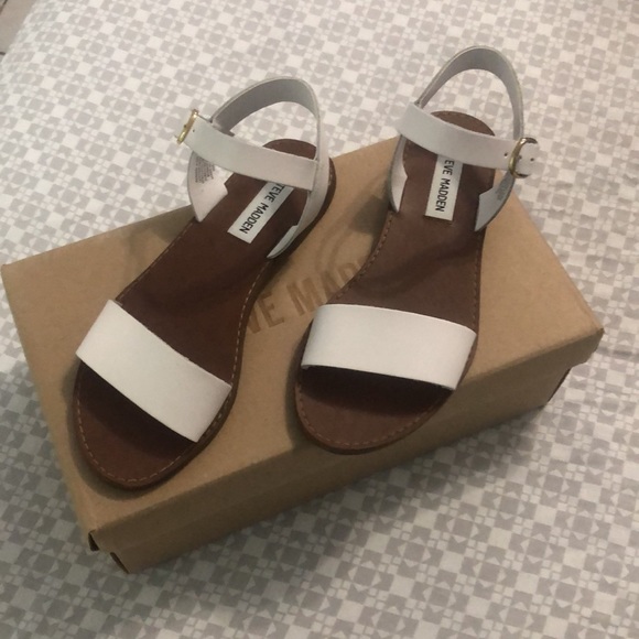 steve madden sandals - Picture 8 of 9